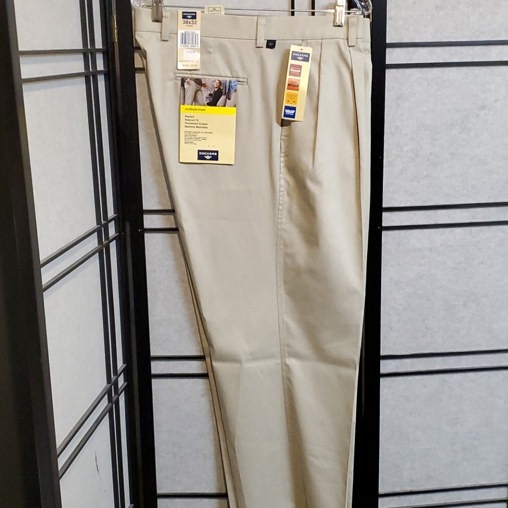 Men's Dockers